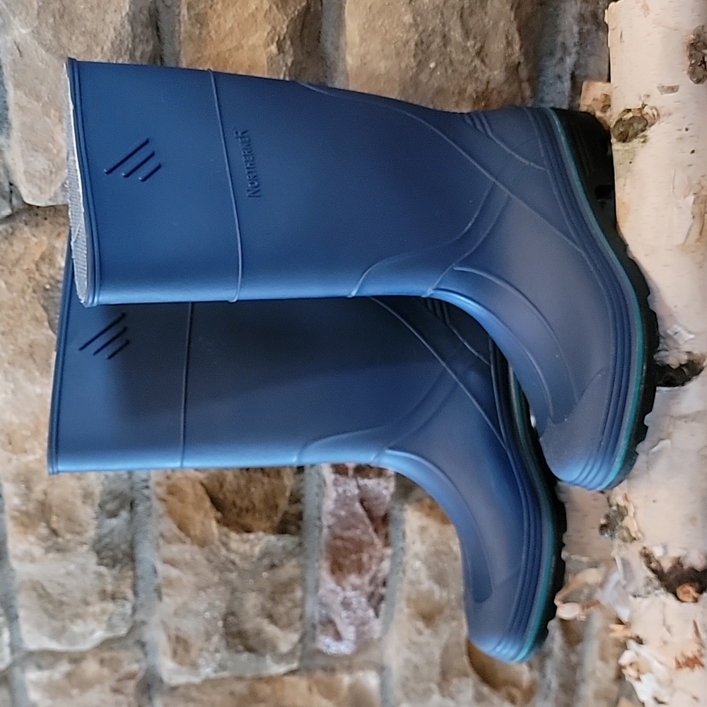 Sz 5 Northerer Rain Boots
